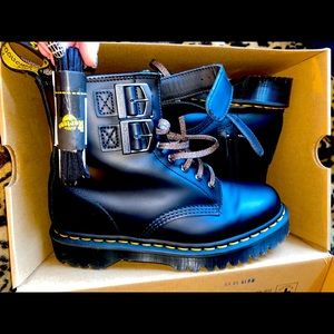 Doc Marten’s. Women’s 9, Men’s 8.